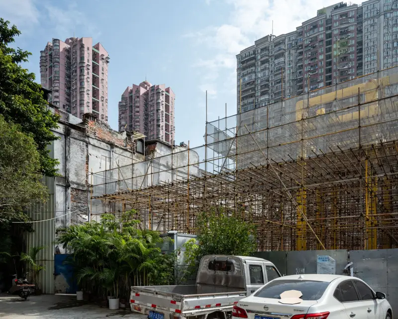 串口服务器与光纤收发器如何协同保障园区数据稳定传输