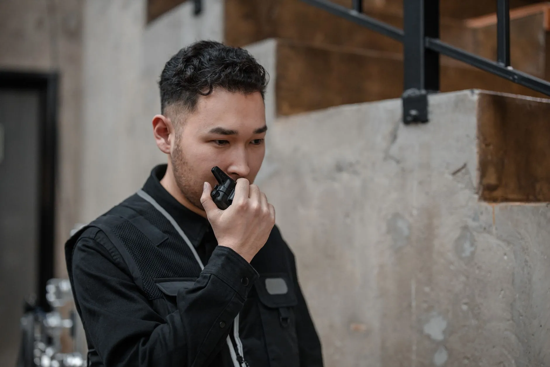 光纤收发器与工业交换机选型对比：关键性能指标解析