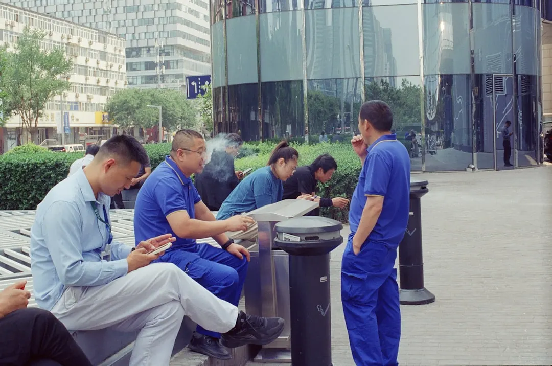 串口服务器与光纤收发器协同组网技术要点