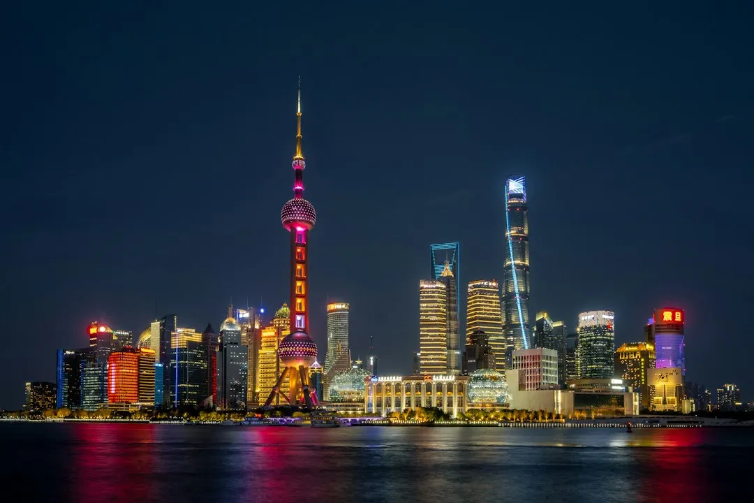 工业现场串口服务器选型要点：如何保障数据稳定传输与设备互联
